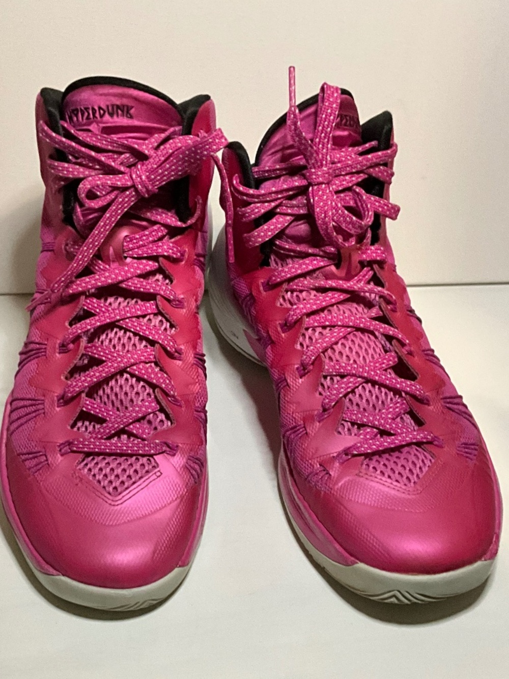 Nike Hyperdunk 2013 Think Pink Kay Yow Basketball Shoes Men's 10 - Picture 5 of 8